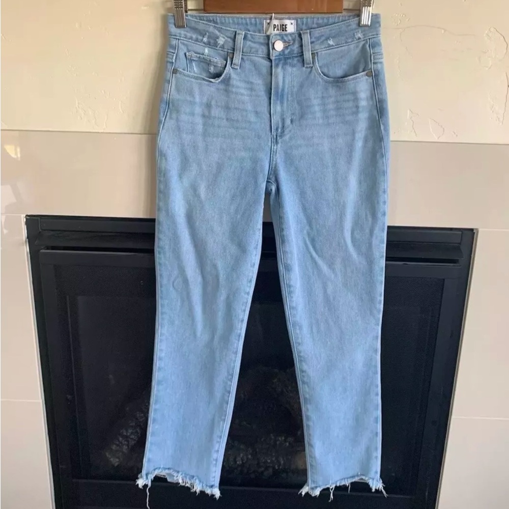 PAIGE Jacqueline Straight Heavenly Distressed Denim light Blue Jeans 27 Stretch